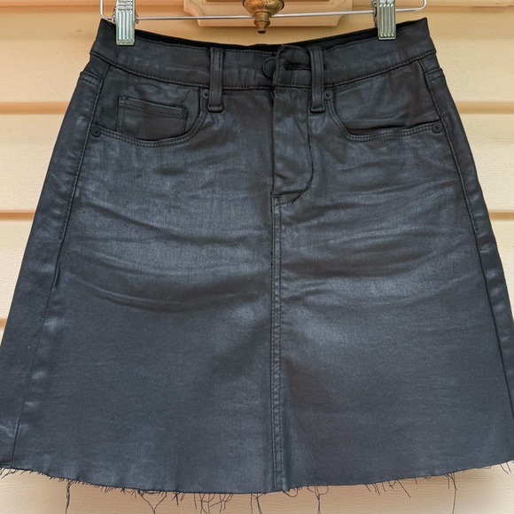 BlankNYC Black Faux Leather Mini Skirt, Raw Hem, Zip Up & Snap, 24 - Picture 1 of 9